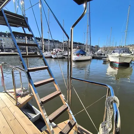 Πλωτό κατάλυμα L'oasis Caennais, Peniche Sur Le Port